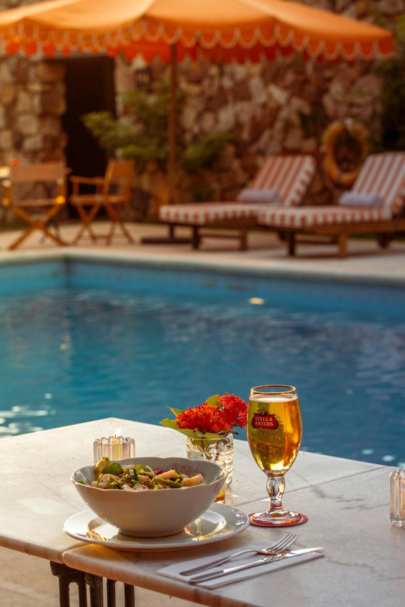 Casa Del Val - Villa Maria Hotel ซาน เบอนาร์ดิโน ภายนอก รูปภาพ